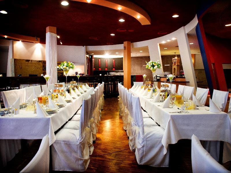 Hotel Aspel Cracovia Esterno foto