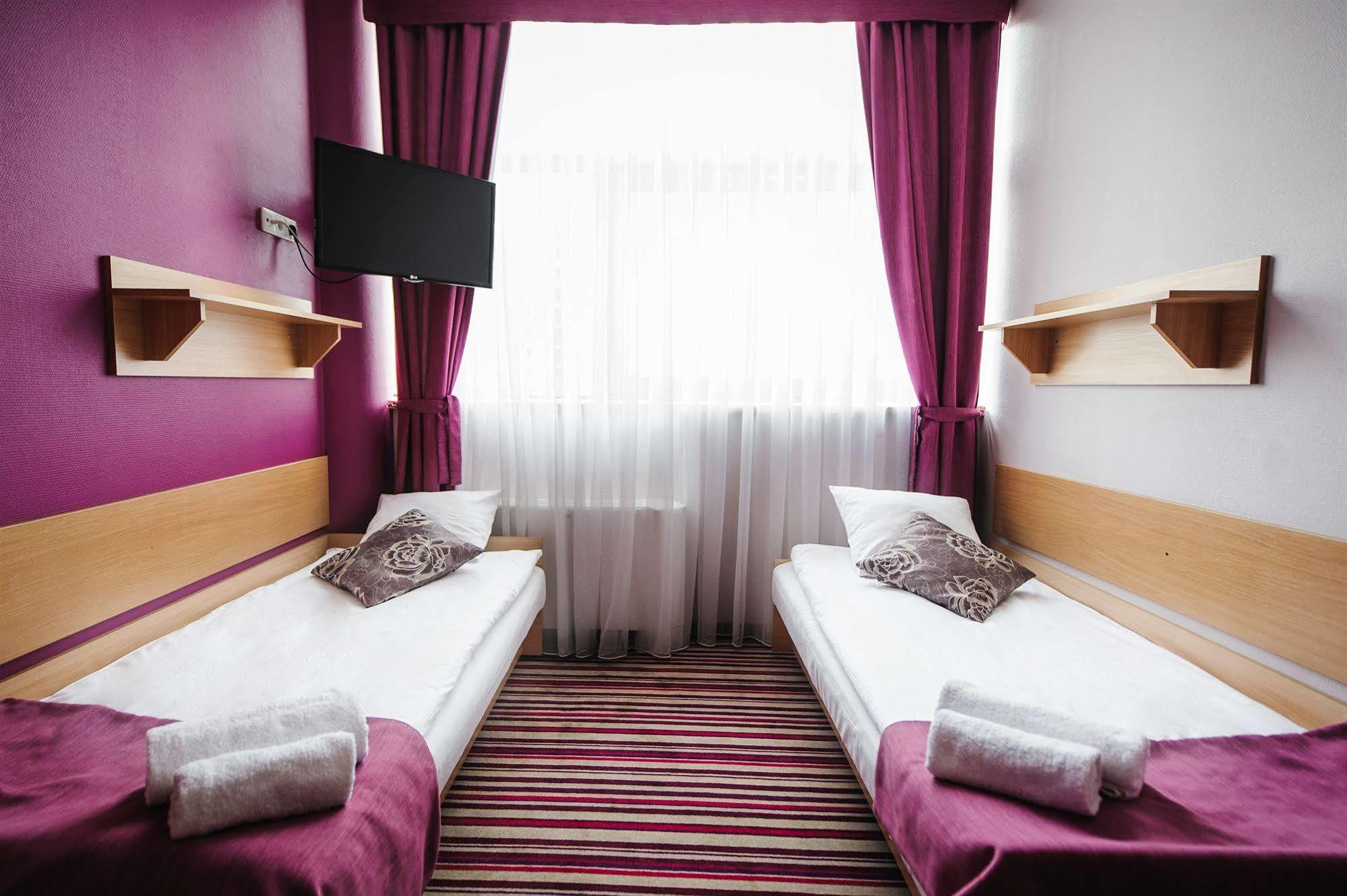 Hotel Aspel Cracovia Esterno foto