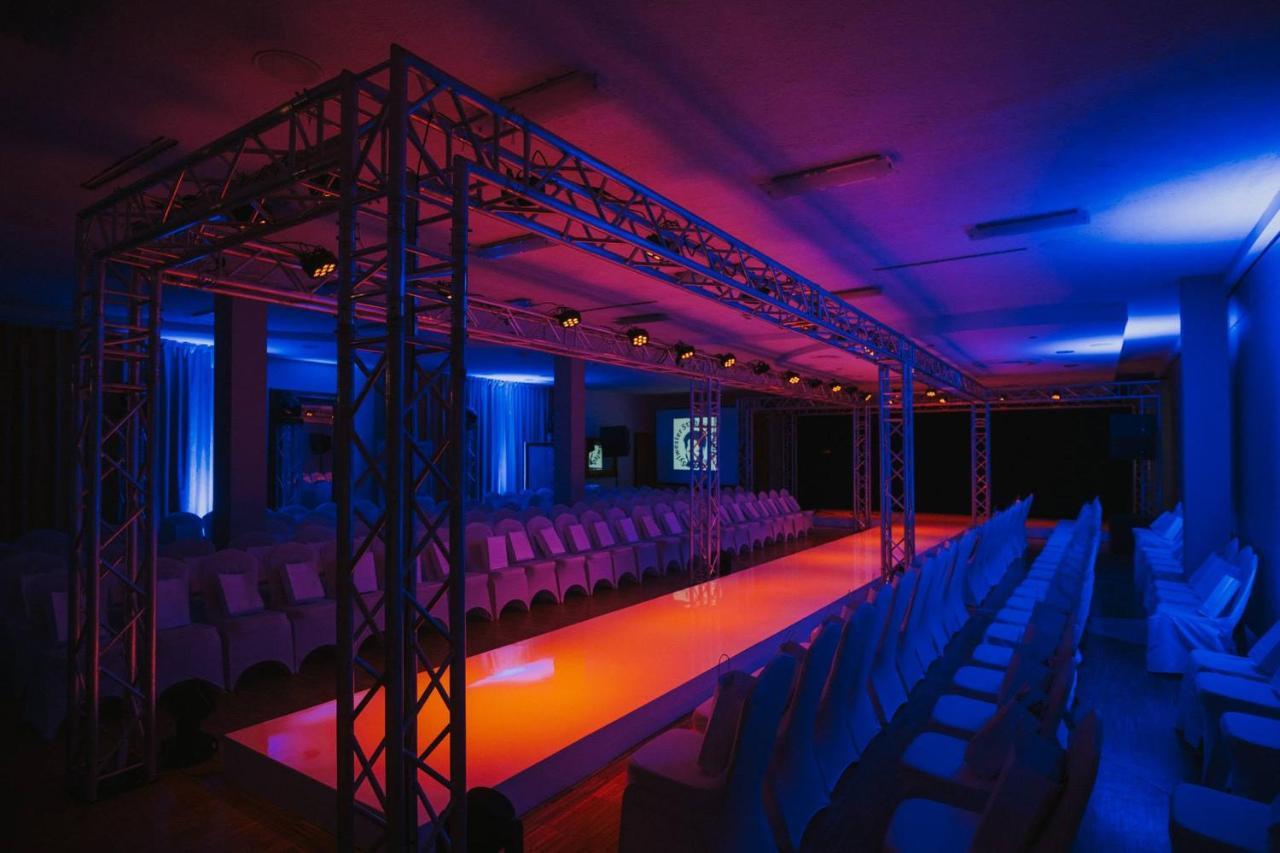 Hotel Aspel Cracovia Esterno foto