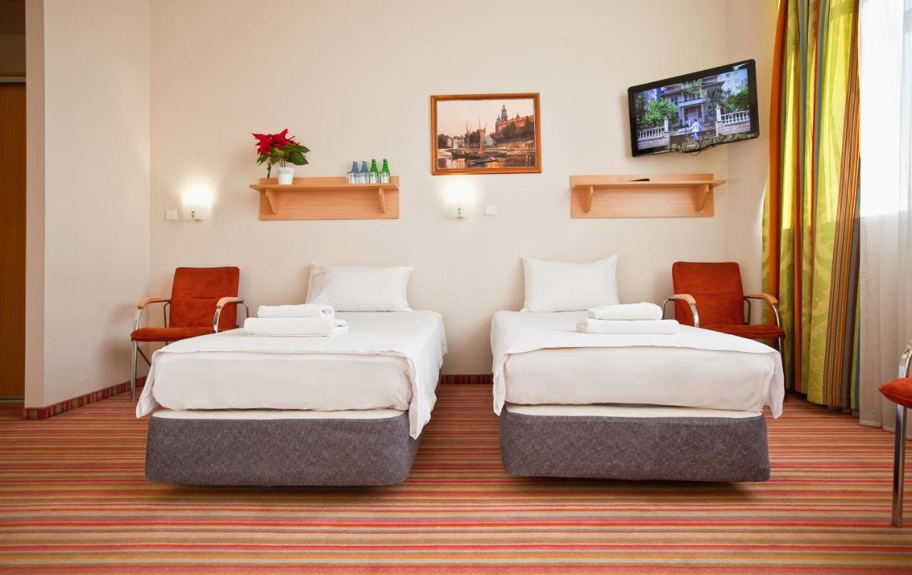 Hotel Aspel Cracovia Esterno foto