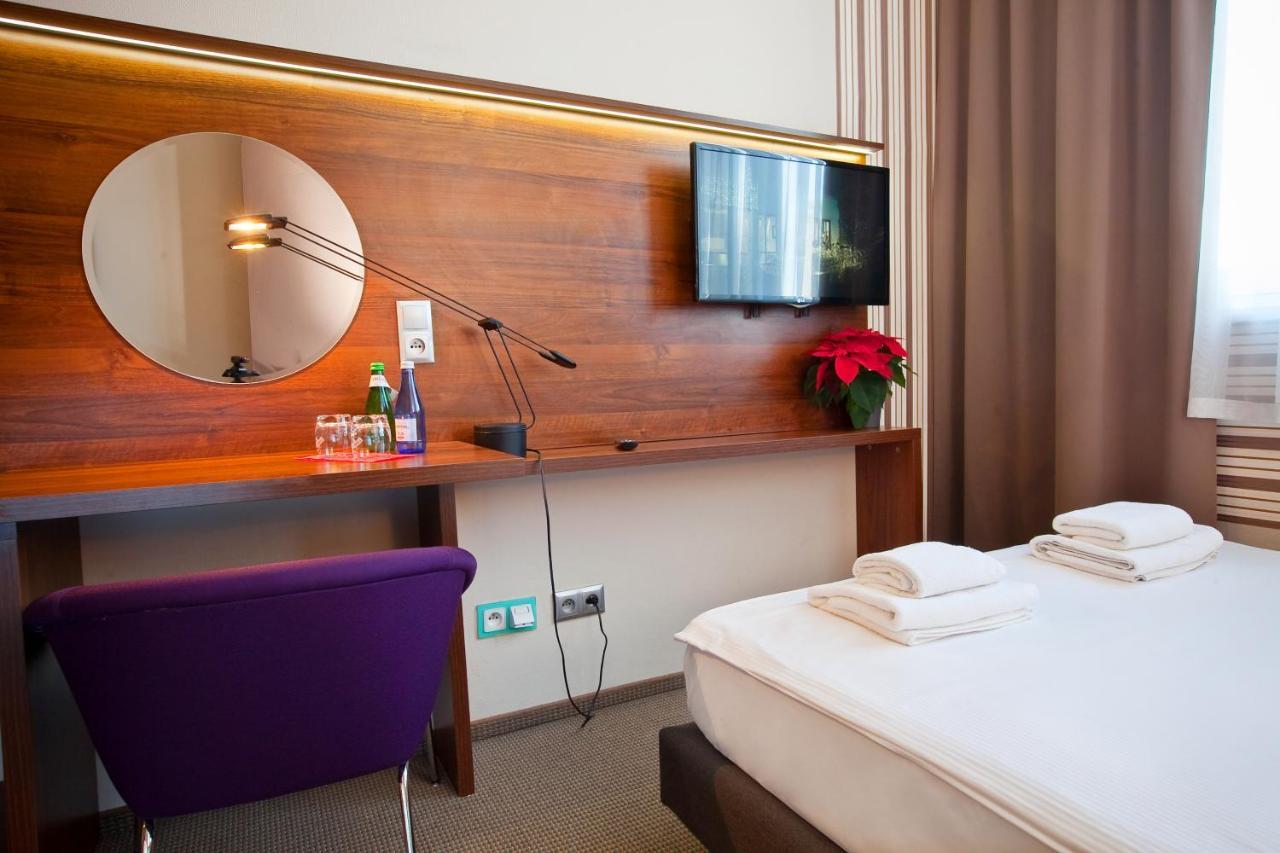 Hotel Aspel Cracovia Esterno foto