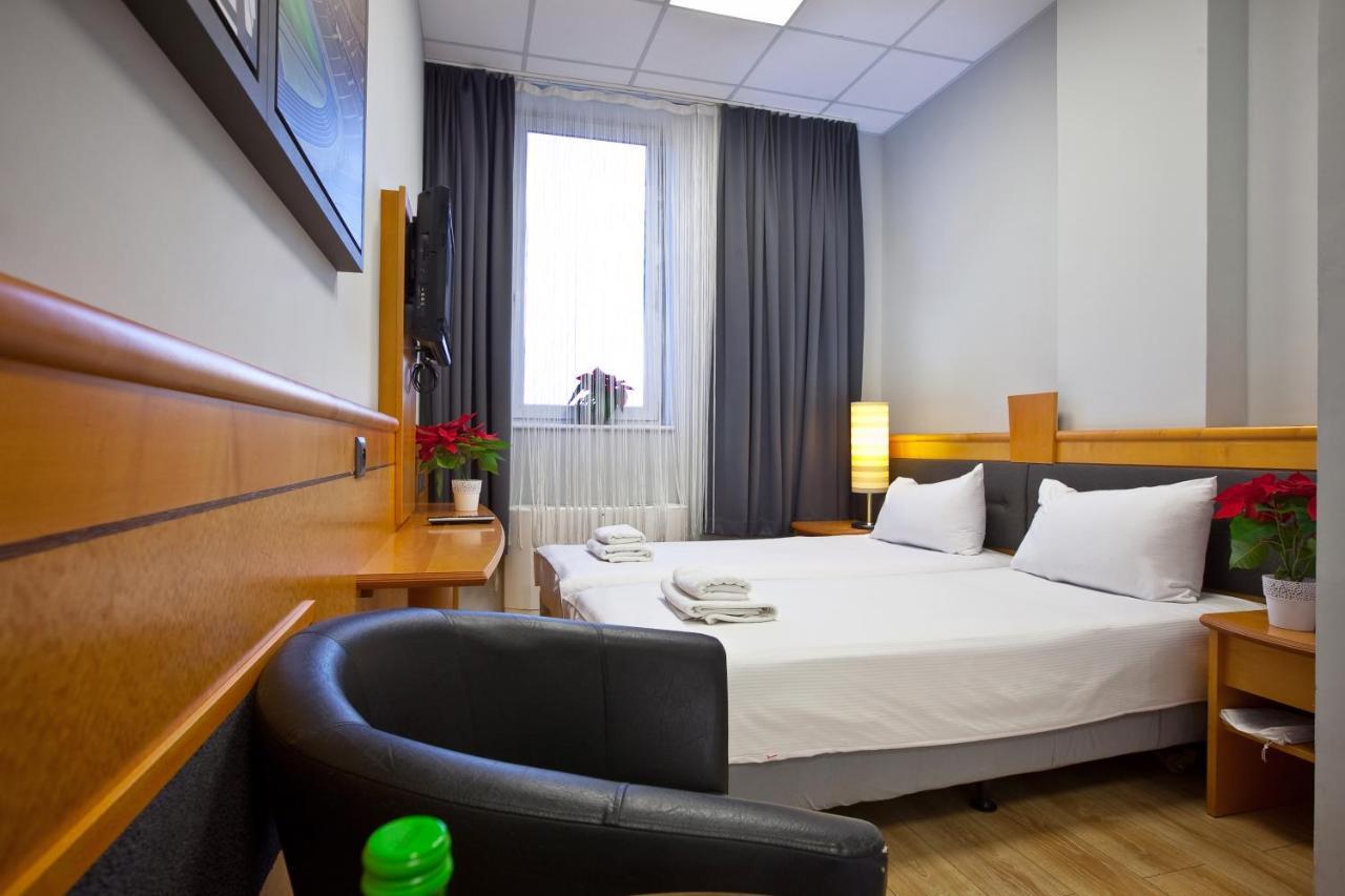 Hotel Aspel Cracovia Esterno foto