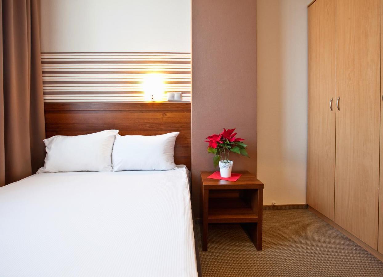 Hotel Aspel Cracovia Esterno foto